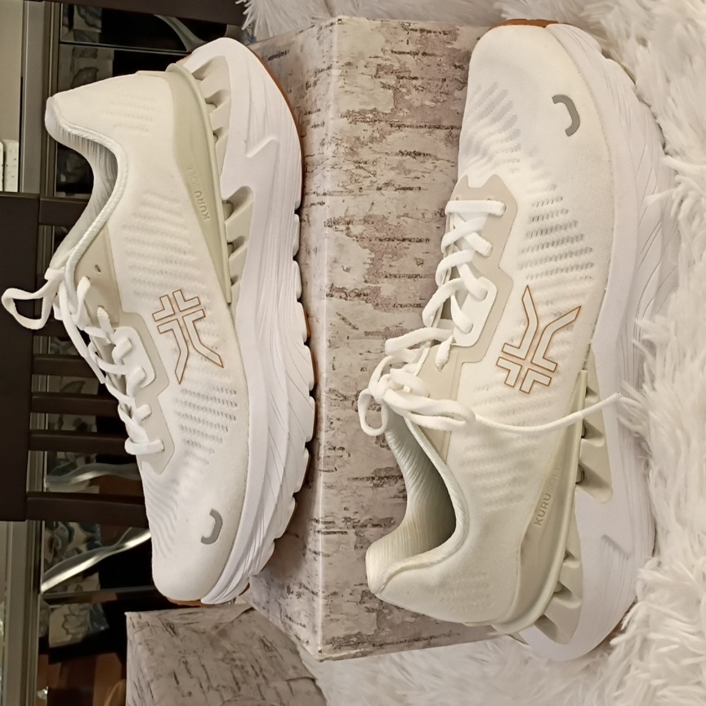 KURU Cloud+ Triple Max Ion White & Cream Running Plantar Fascitis Sneakers 10M